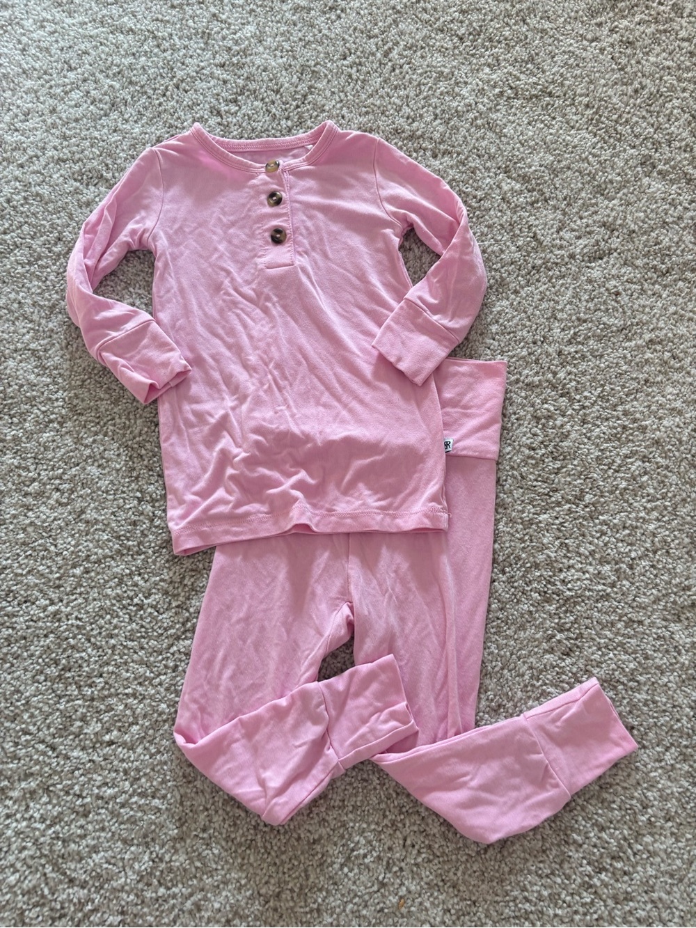 12-18 month Bums & Roses pink 2 piece pajamas bamboo sleeper set